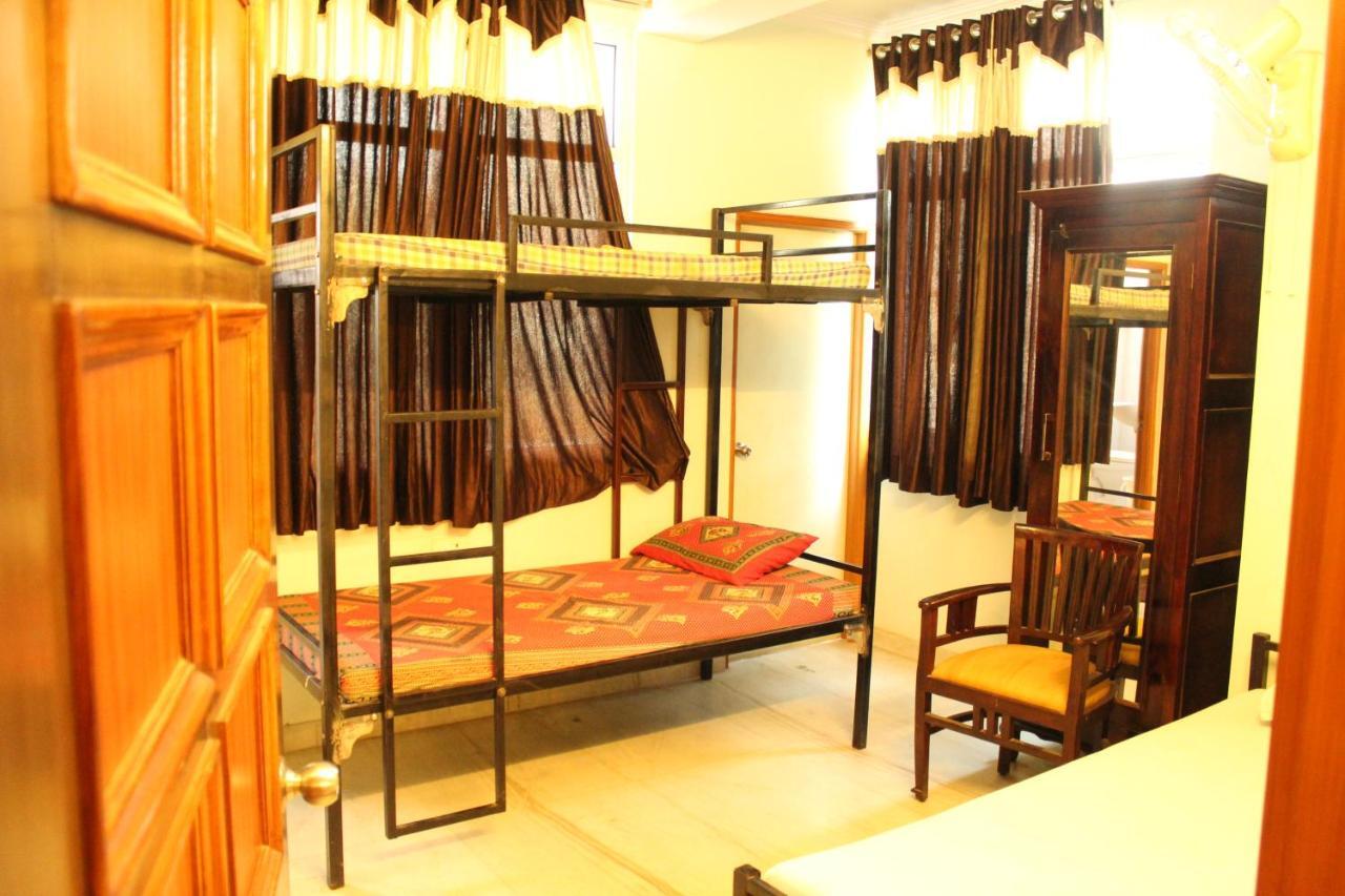 Hotel The Chit Chat Palace ジャイプール エクステリア 写真